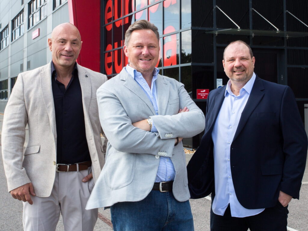 L-R Chris Mitchell, Andrew Baxter & Paul Hinchley logistics-buyer.com